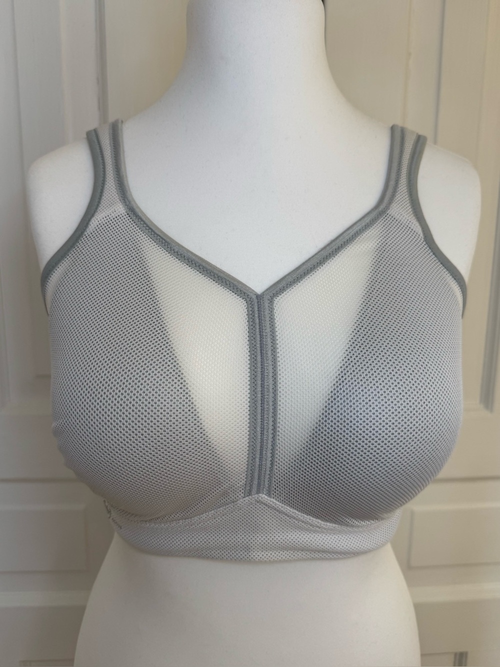 Anita AIR CONTROL DELTAPAD Sports Bra - White